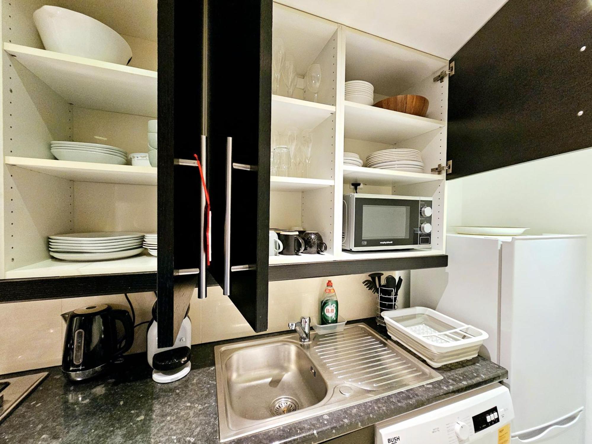 Modern Hyde Park Home With Private Entrance & Private Back Patio Near Bayswater & Paddington Stations London Luaran gambar